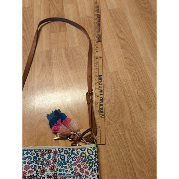 Fossil Fiona Crossbody PVC Bag Purse Printed Floral Zip Adjustable Zip Pockets - Picture 12 of 12
